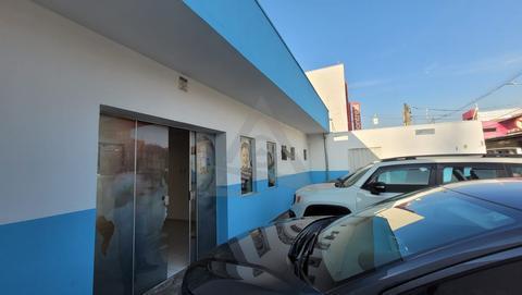 Casa para alugar em Hortolândia, Loteamento Remanso Campineiro, com 14 quartos, com 302 m²